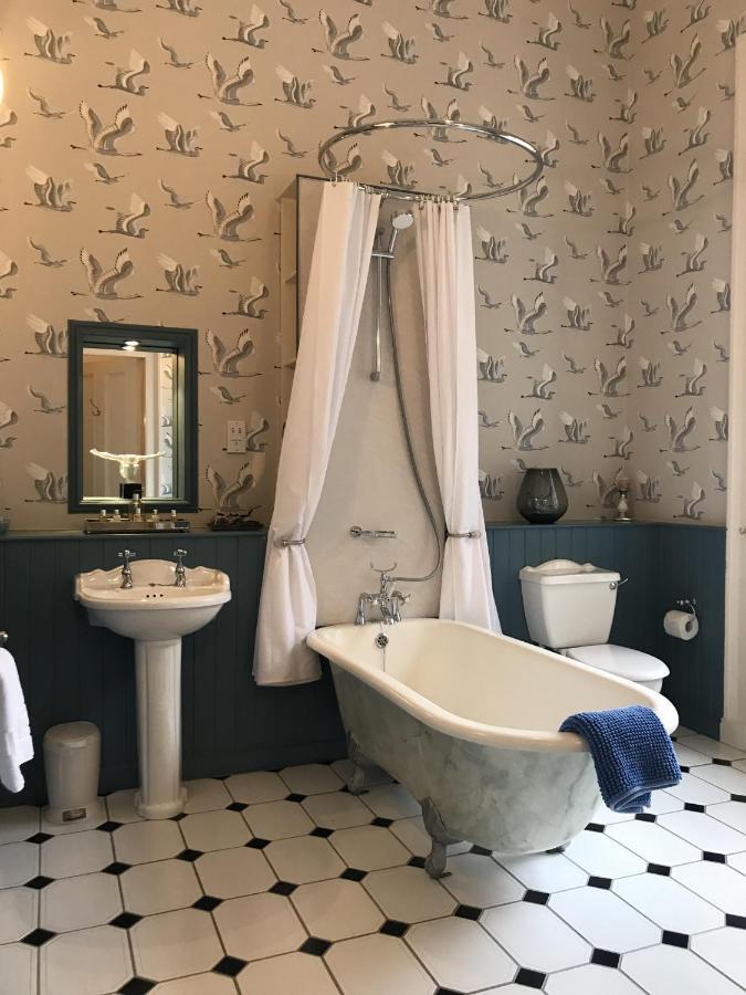 Escape To Edinburgh @ Albyn Place Bagian luar foto