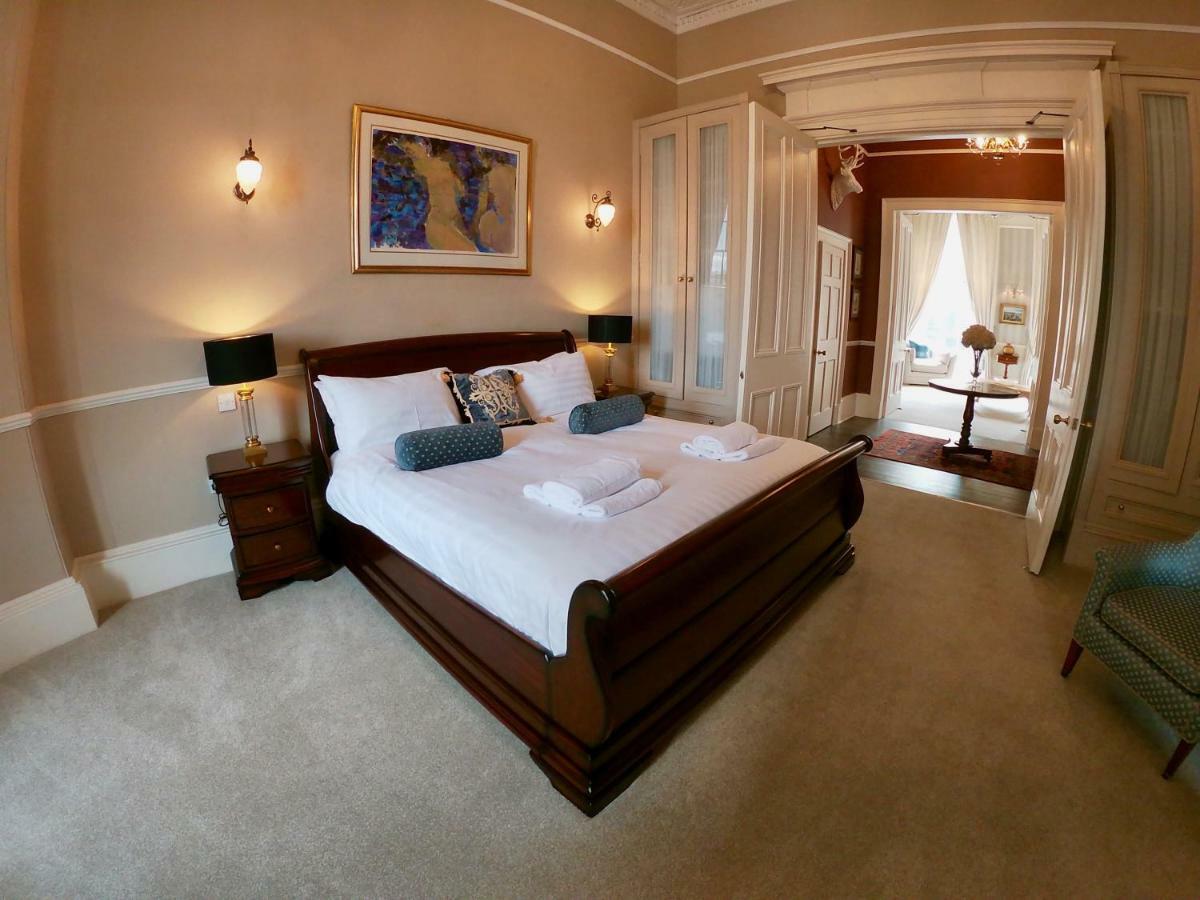 Escape To Edinburgh @ Albyn Place Bagian luar foto